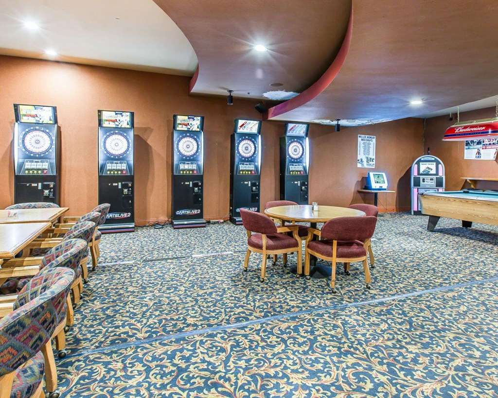 Days Inn By Wyndham Stockton Restaurant photo